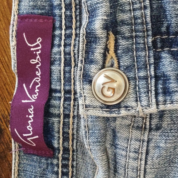 Gloria Vanderbilt Jeans - Picture 5 of 8